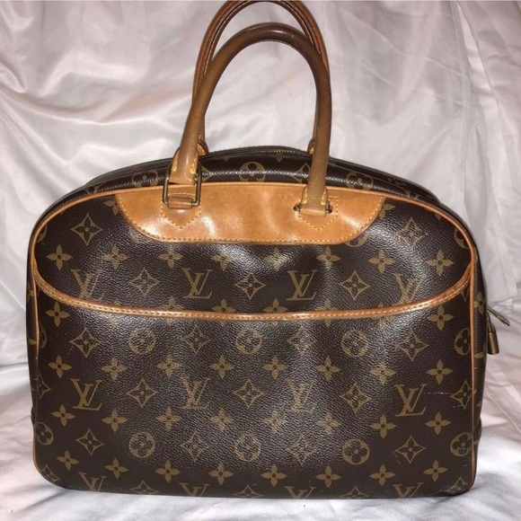 Louis Vuitton bag - Picture 2 of 9